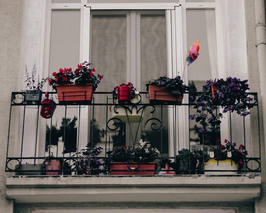 how to turn a balcony into a garden